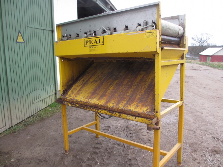 3903 Tong felt drier table