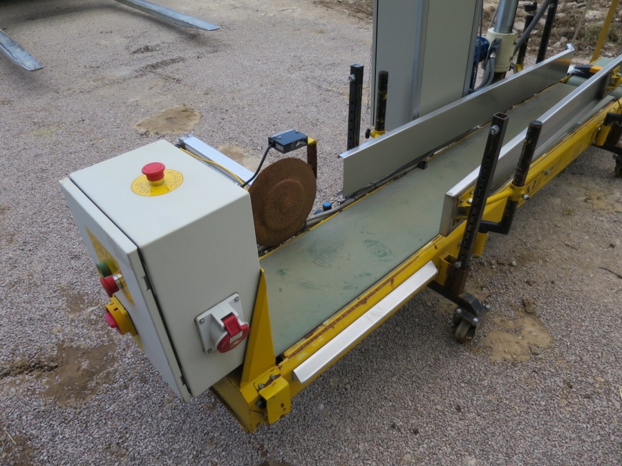 3918 Tong stitching line sewing line with Fischbein stitcher