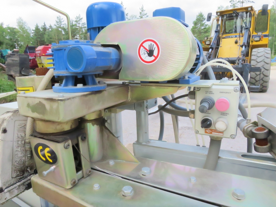 3918 Tong stitching line sewing line with Fischbein stitcher