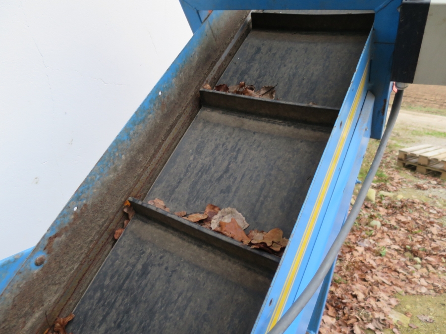 3922 EMVE elevator 2000x350 mm