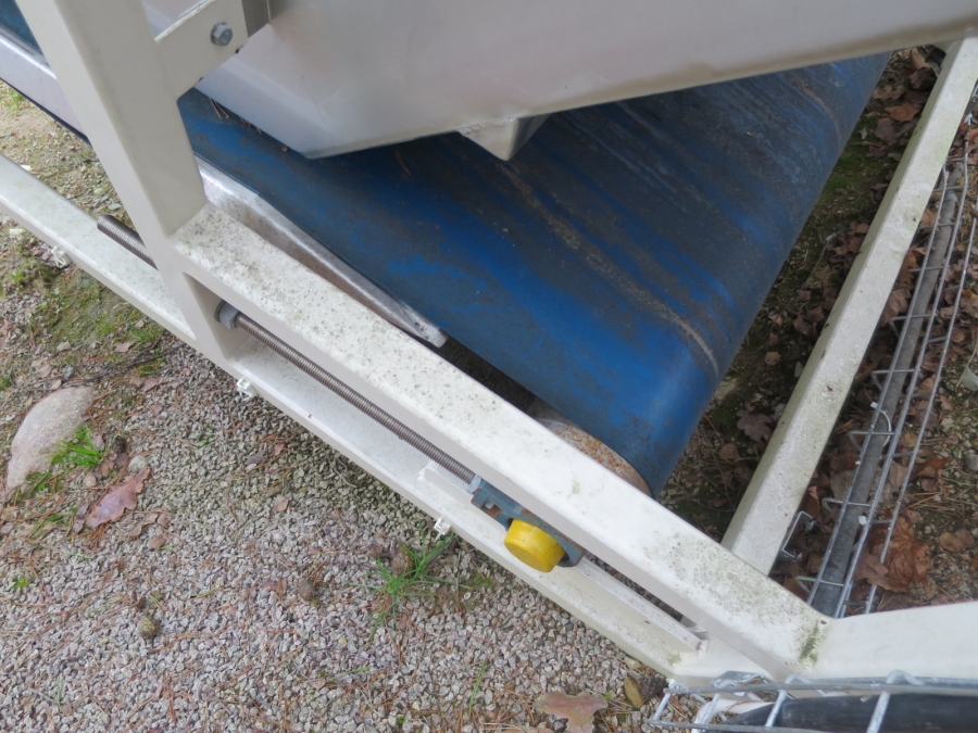 3928 KMG storage conveyor