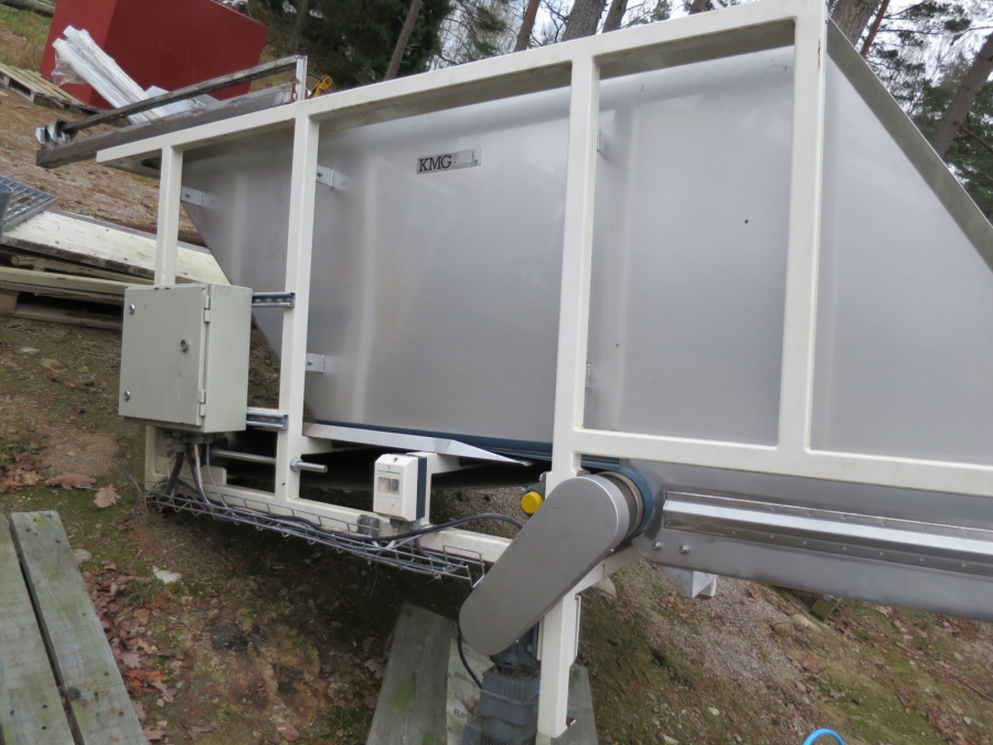 3928 KMG storage conveyor