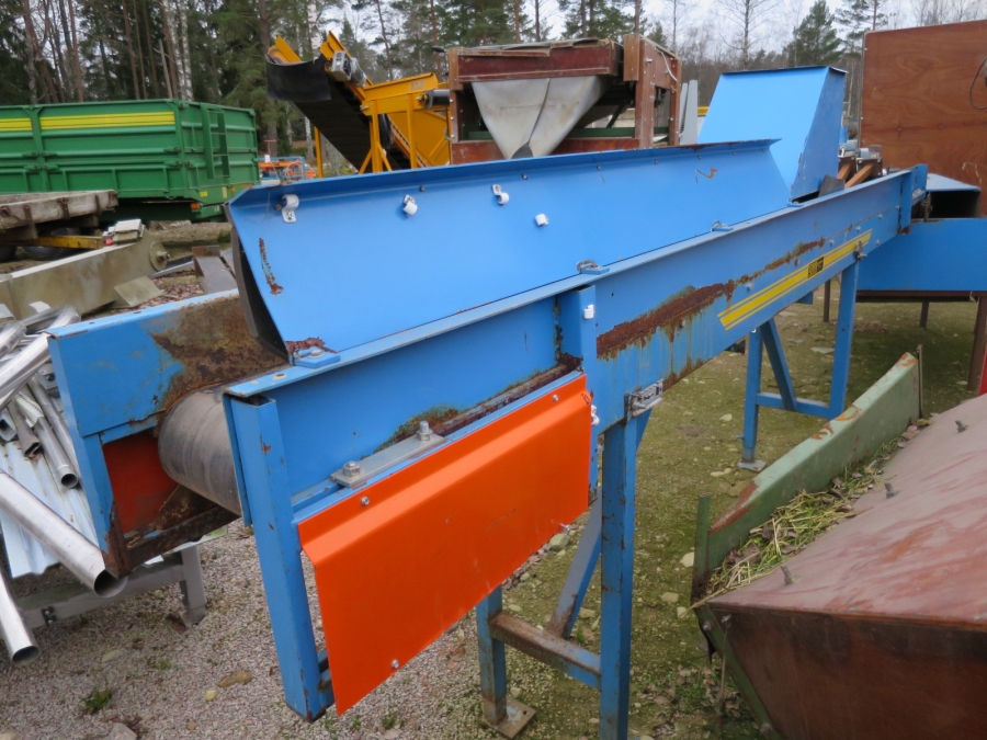 3956 EMVE conveyor 3400x350 mm
