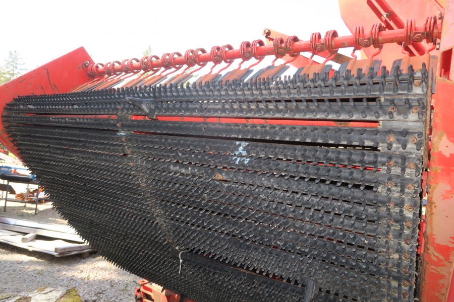 3963 Grimme DL 1500 potato harvester