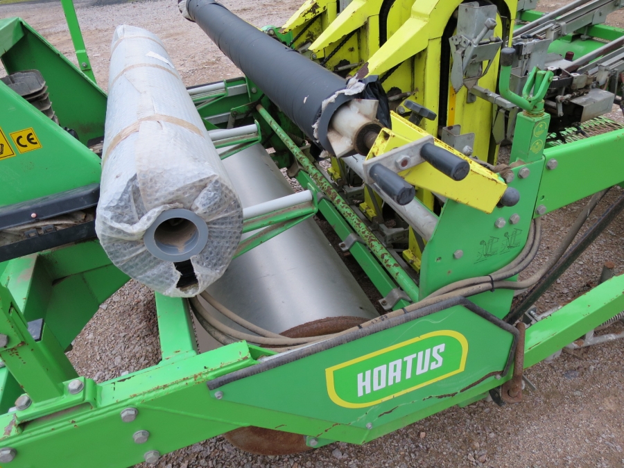 3974 Hortus transplanter 3 row