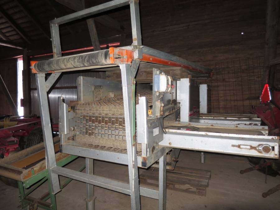 3976 Tong potato grader 3 sizes
