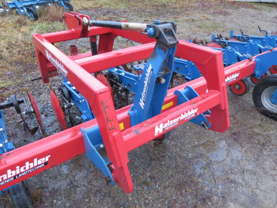 3981 Hatzenbichler row crop cultivator 9 row