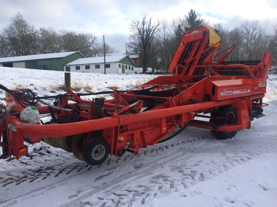 3982 Grimme DL1500 onion harvester loader