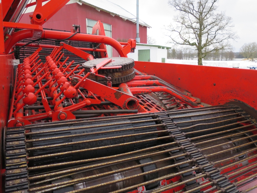 3982 Grimme DL1500 onion harvester loader