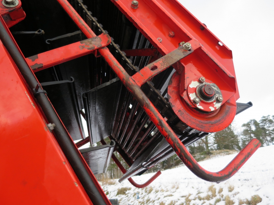 3982 Grimme DL1500 onion harvester loader