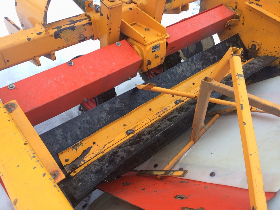3983 Samon onion windrower 135 cm