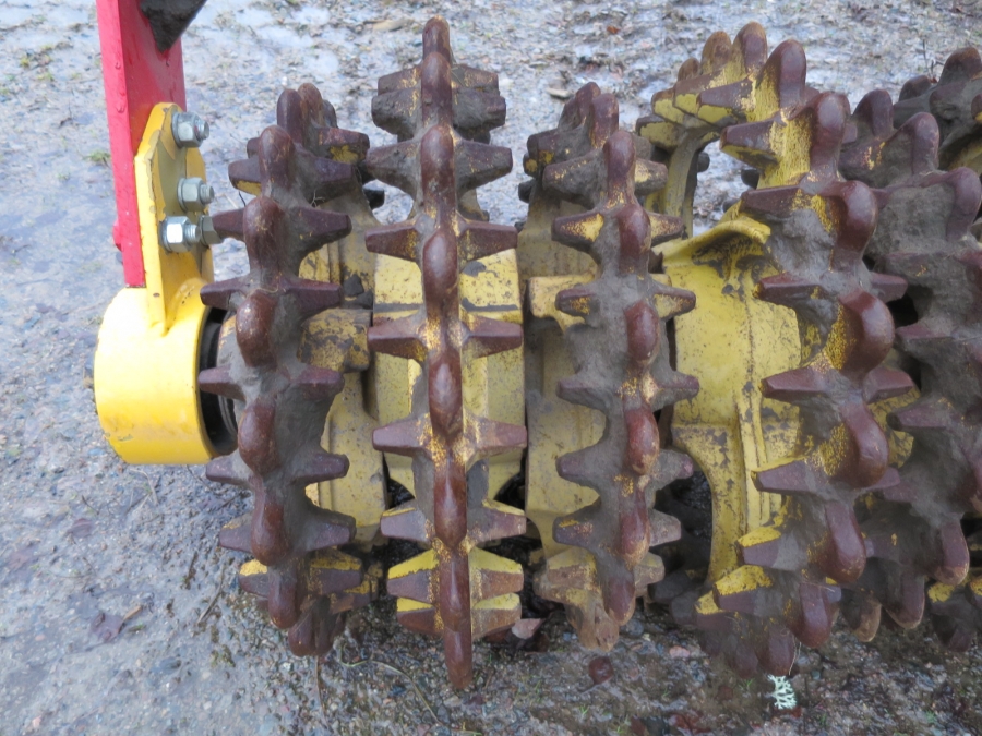 3987 Väderstad Crosskill vält 4 m