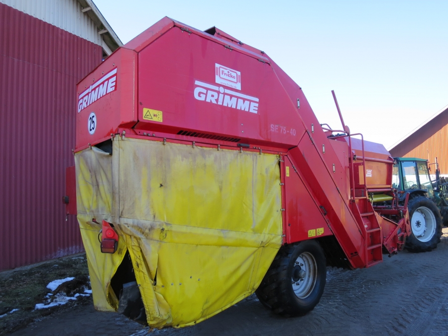 4017 Grimme SE 75-40 potatisupptagare