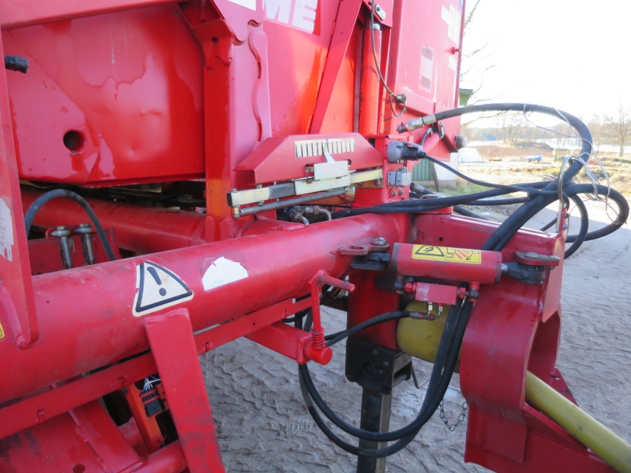 4017 Grimme SE 75-40 potatisupptagare