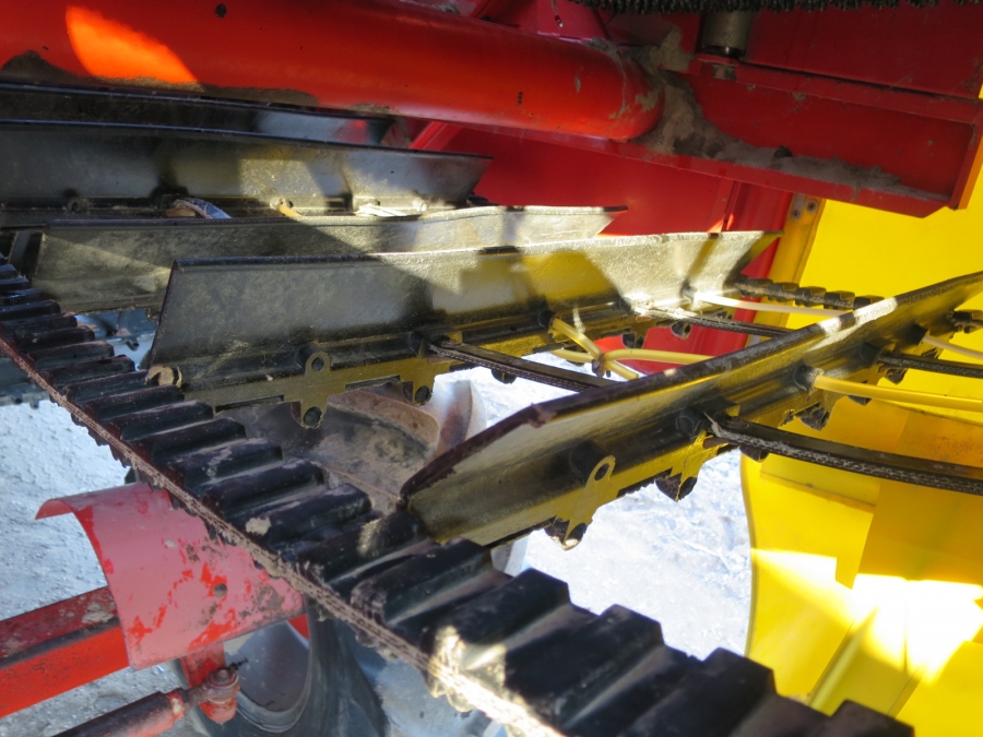 4036 Grimme SE75-20 potato harvester