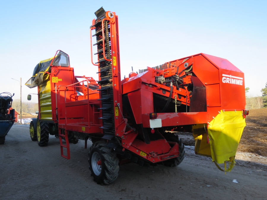 4036 Grimme SE75-20 potato harvester