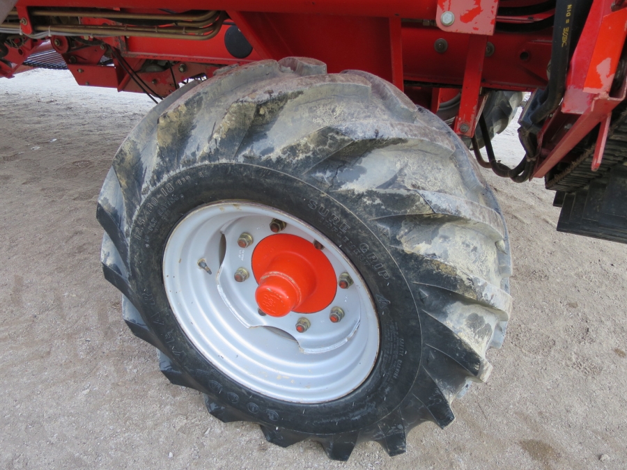 4036 Grimme SE75-20 potato harvester