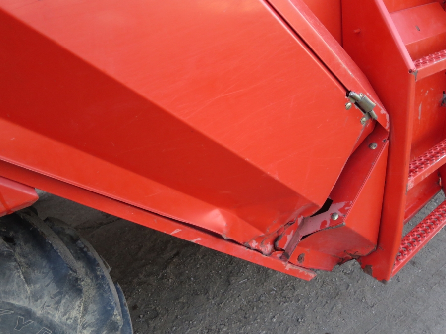 4036 Grimme SE75-20 potato harvester