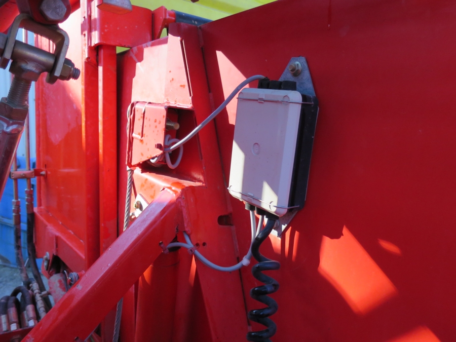 4036 Grimme SE75-20 potato harvester