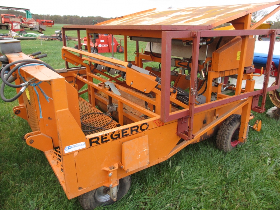 4044 Regero R2106 TP planting machine