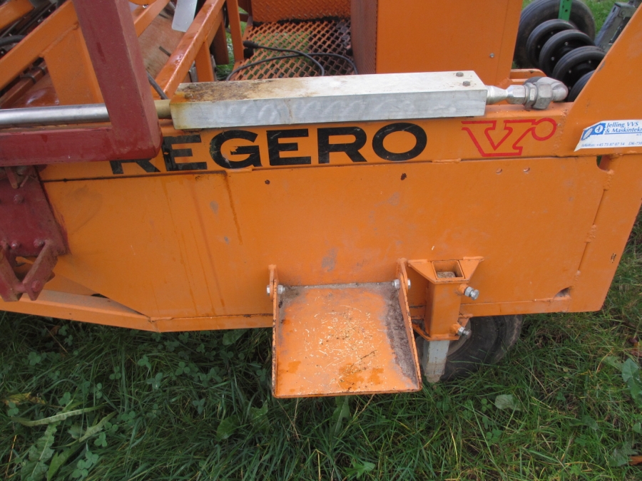 4044 Regero R2106 TP planting machine