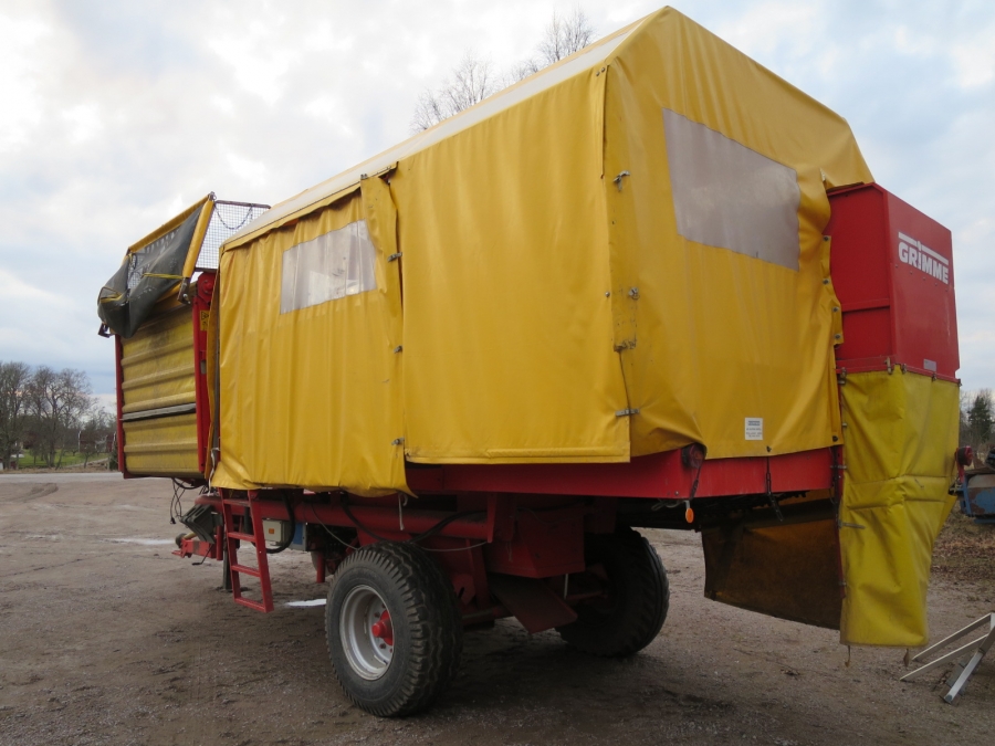 4046 Grimme SE75-40 potato harvester