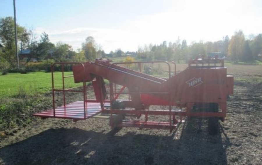 4050 Juko Midi Supermidi potato harvester
