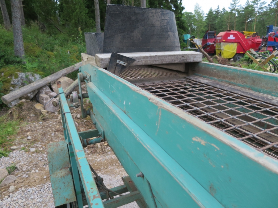 4063 Bording potato sorter combi with inspection table