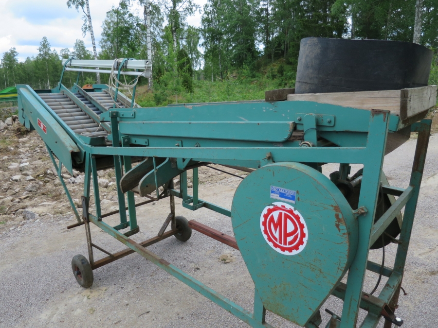 4063 Bording potato sorter combi with inspection table