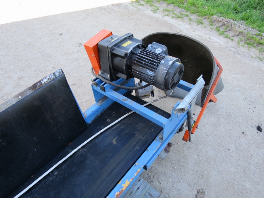 4080 EMVE conveyor 3200x350 mm